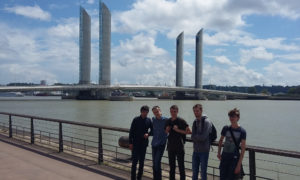 Cap Sciences sur les bords de la Garonne