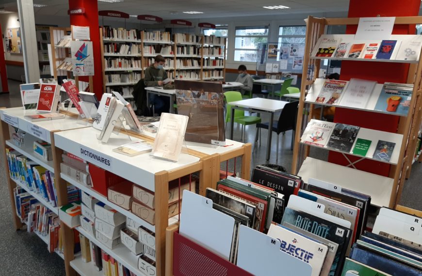 LE PROJET « JEUNES EN LIBRAIRIE »