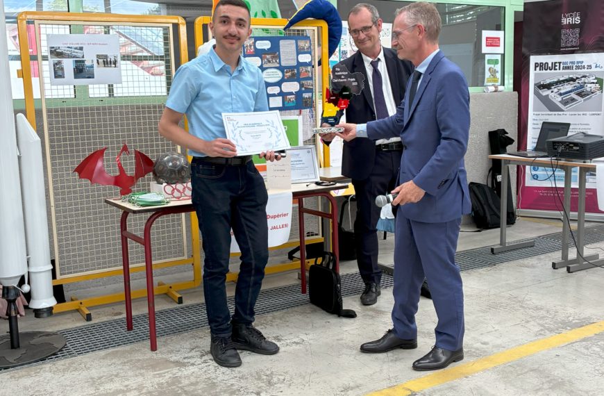Bravo à Youns BETTI récompensé par le prix académique du chef d’oeuvre.